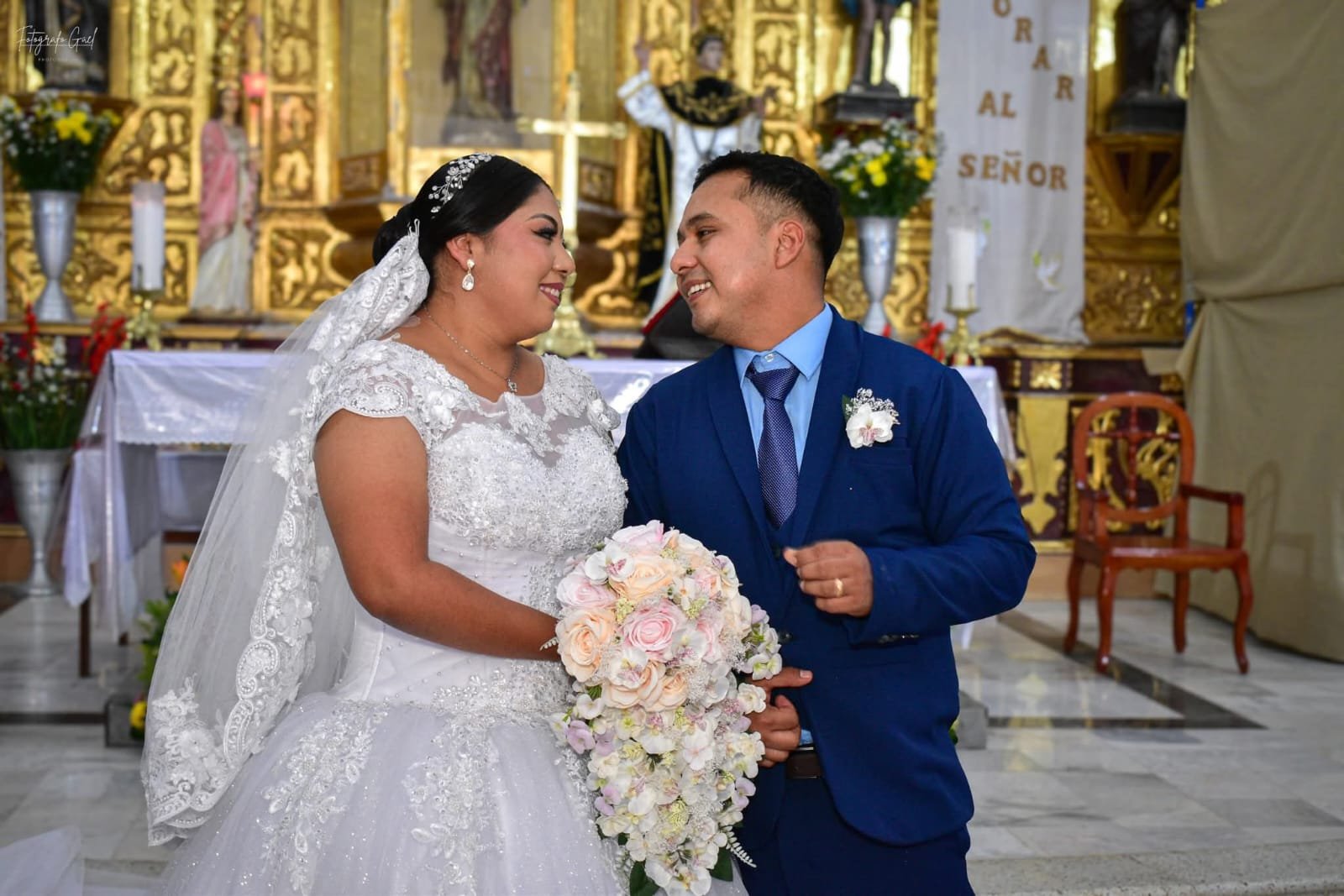Boda por la iglesia